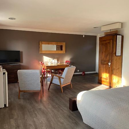 Arles Campagne Location "La Campagn'Arles" Bed & Breakfast Exterior photo