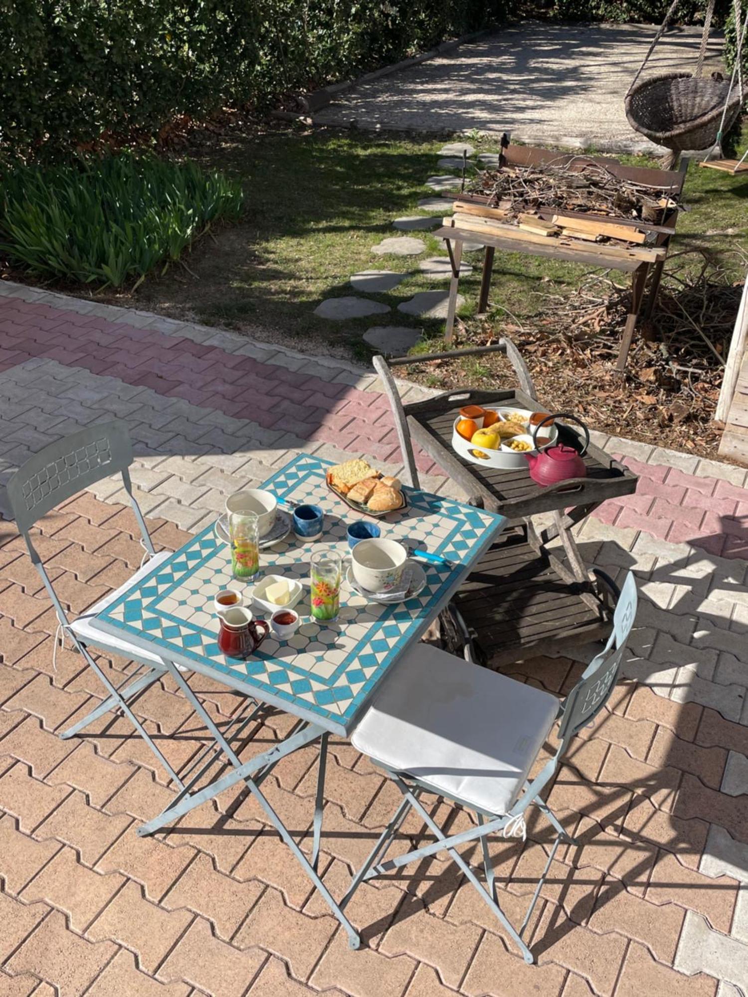 Arles Campagne Location "La Campagn'Arles" Bed & Breakfast Exterior photo